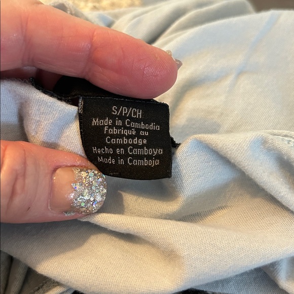 Calvin Klein Stylish Women's Top - Picture 11 of 11